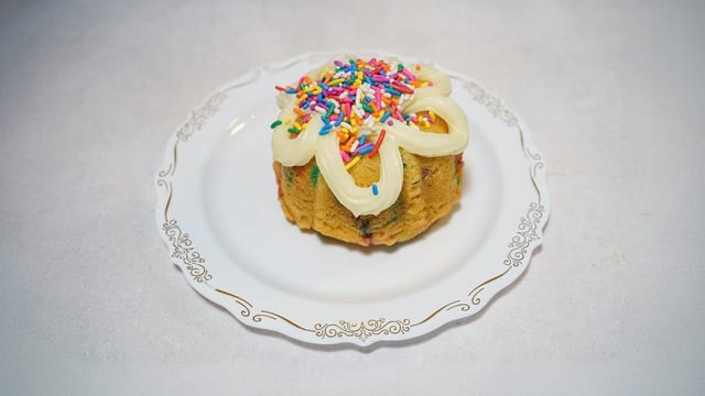 Signature Flavors - Confetti Delight.
